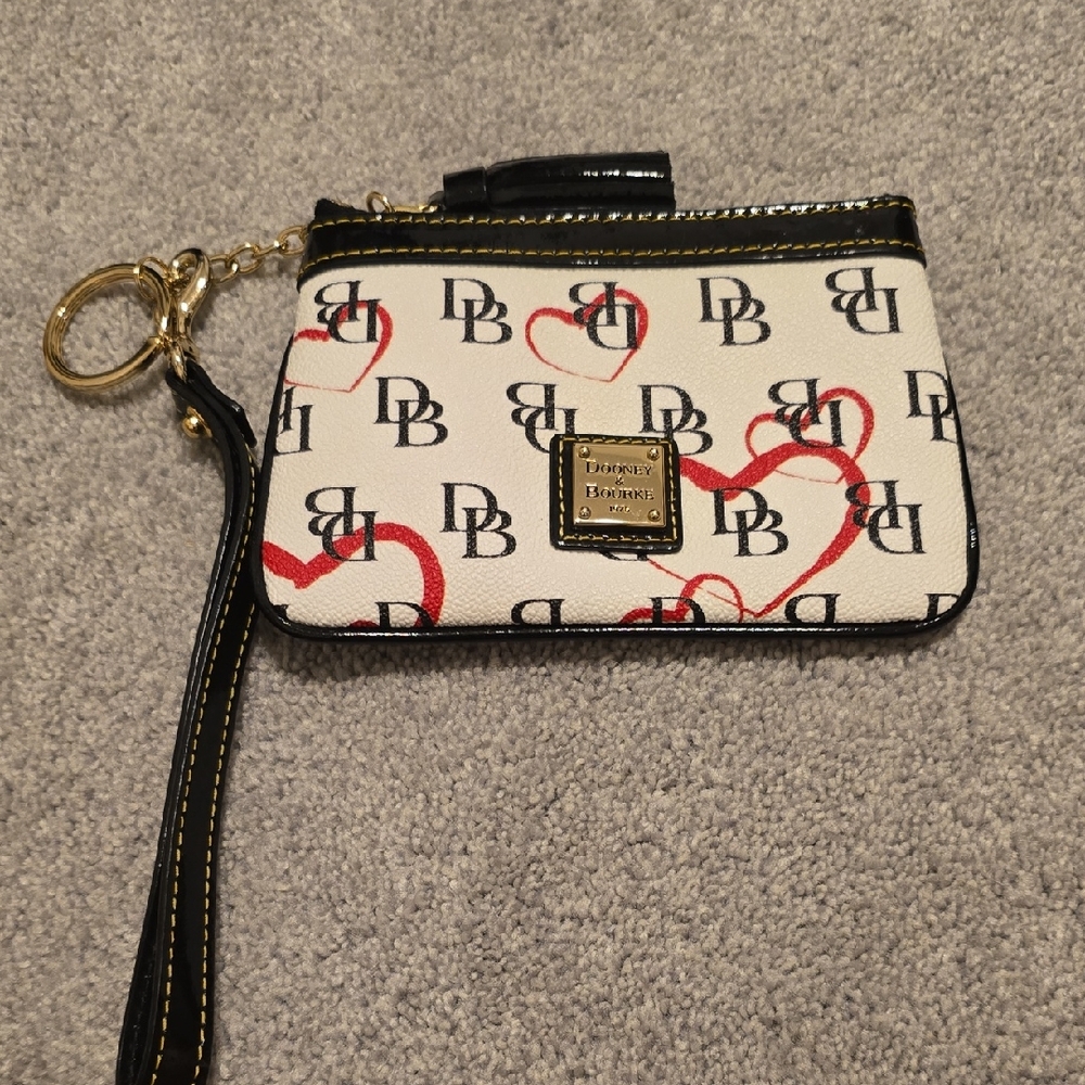Dooney & Bourke Black and Red Heart Wristlet